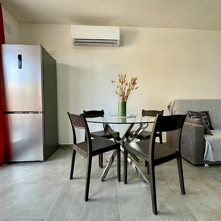 Mive-Delux Three Bedroom Apartment In Марсаскала Екстер'єр фото