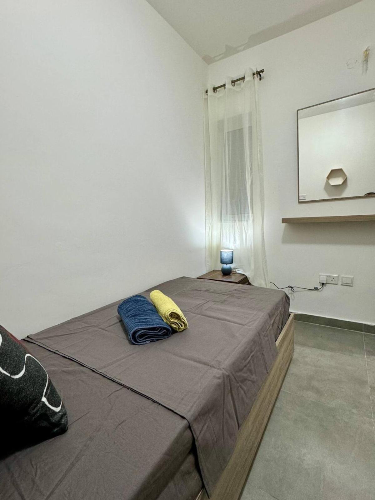 Mive-Delux Three Bedroom Apartment In Марсаскала Екстер'єр фото
