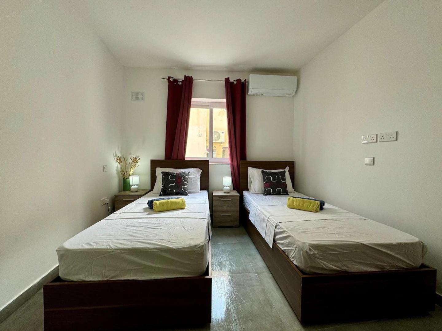 Mive-Delux Three Bedroom Apartment In Марсаскала Екстер'єр фото