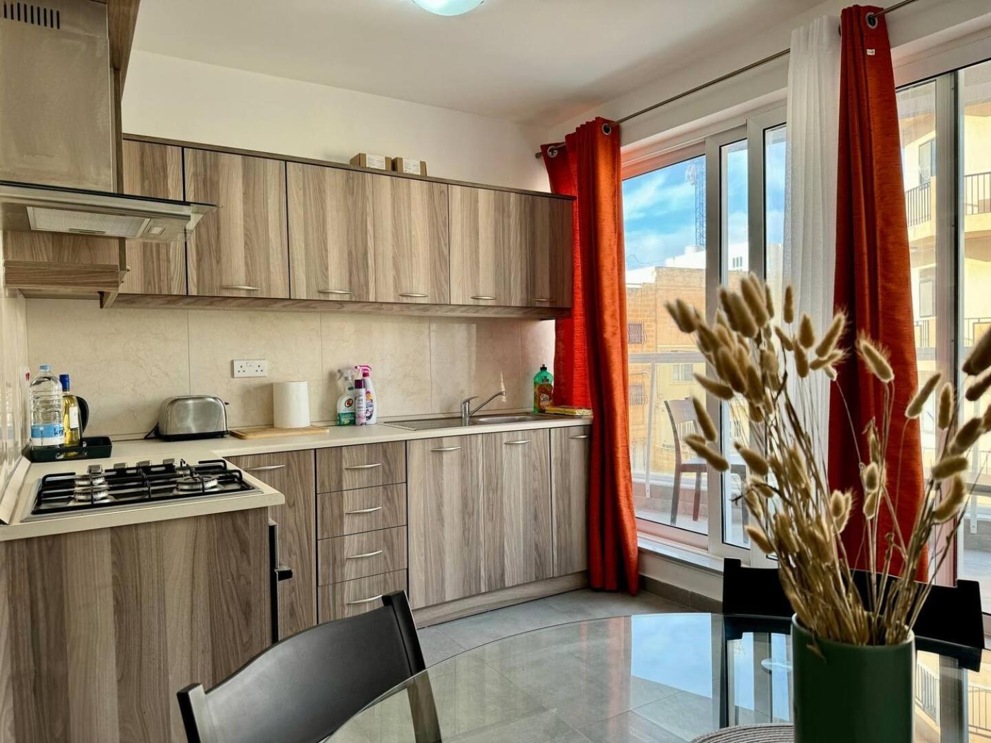 Mive-Delux Three Bedroom Apartment In Марсаскала Екстер'єр фото